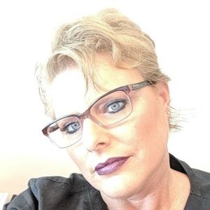 Meet your Posher, Sherrie